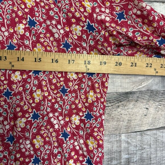 Anthropologie Maeve Red Blouse V-neck Boho Button-Up Red Floral Top 4 Feminine - Picture 10 of 10